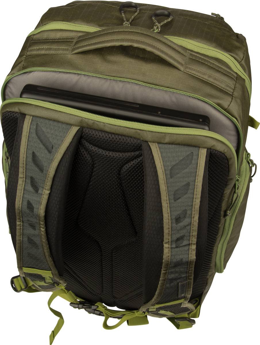 burton travel pack